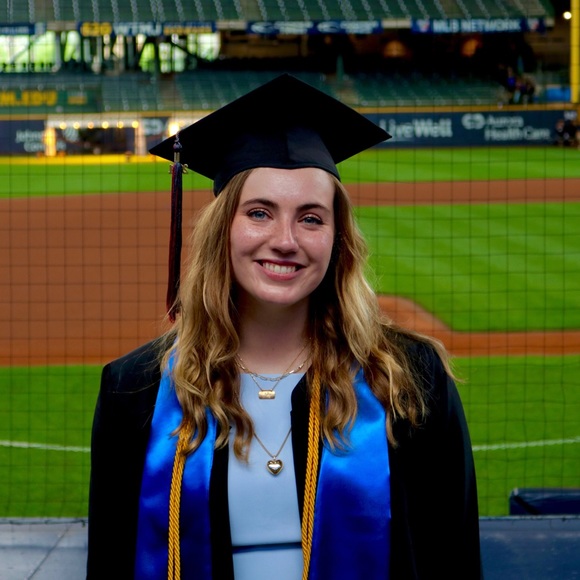 Meet your Posher, Emma - Picture 1 of 1